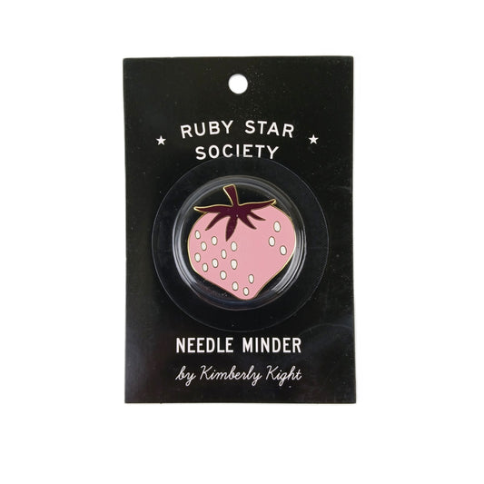 Ruby Star Society Magnetic Needle Minder - Strawberry